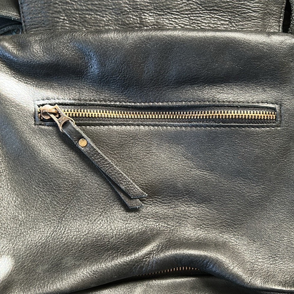 Viola Castellani Studded Black Leather Backpack - Picture 7 of 10